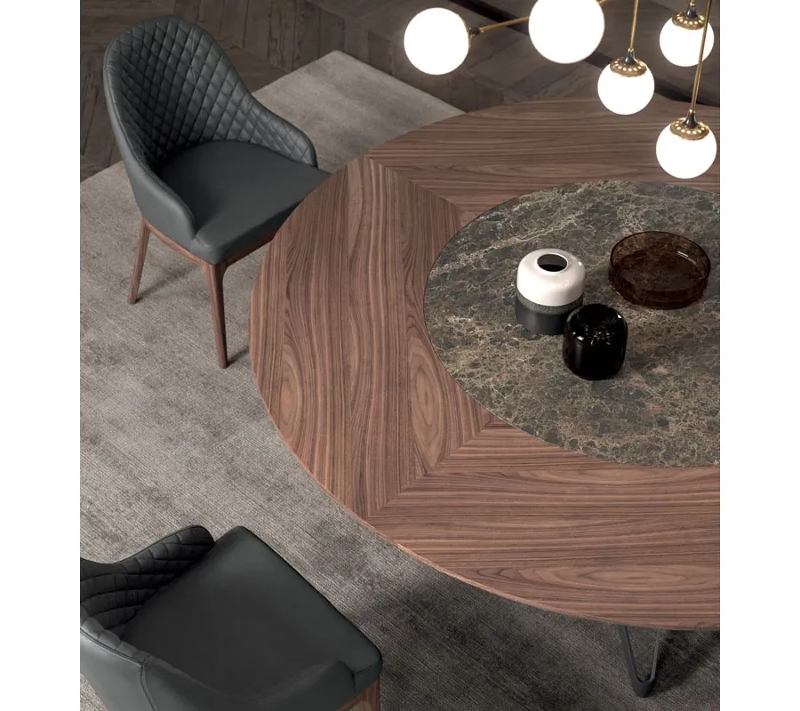 Ексклузивна Трапезна Маса