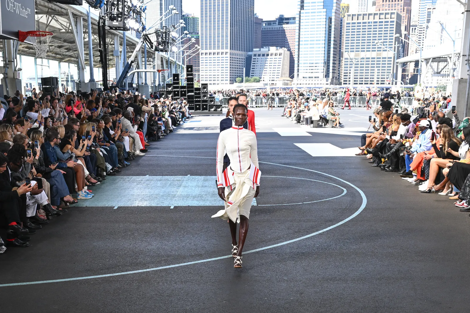 Модно ревю на марката