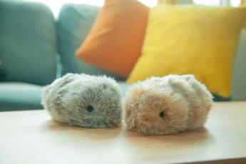 Moflin робот с изкуствен интелект, който усеща