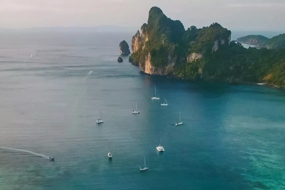 Яхтено пътешествие