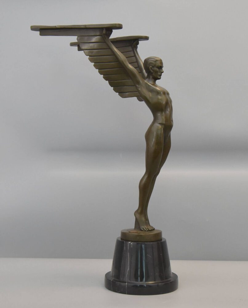 Скулптури от бронз