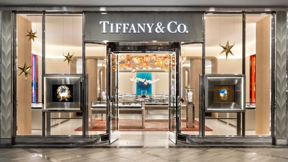 Защо Tiffany Co Е Толкова Скъпо От Легенда До Лукс