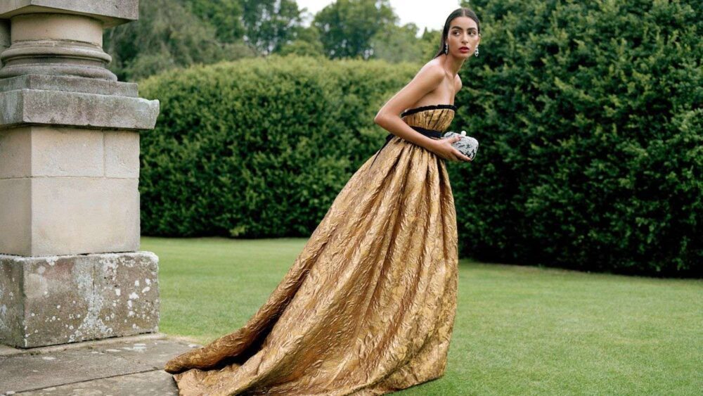 Каква чанта да изберем към вечерната рокля?