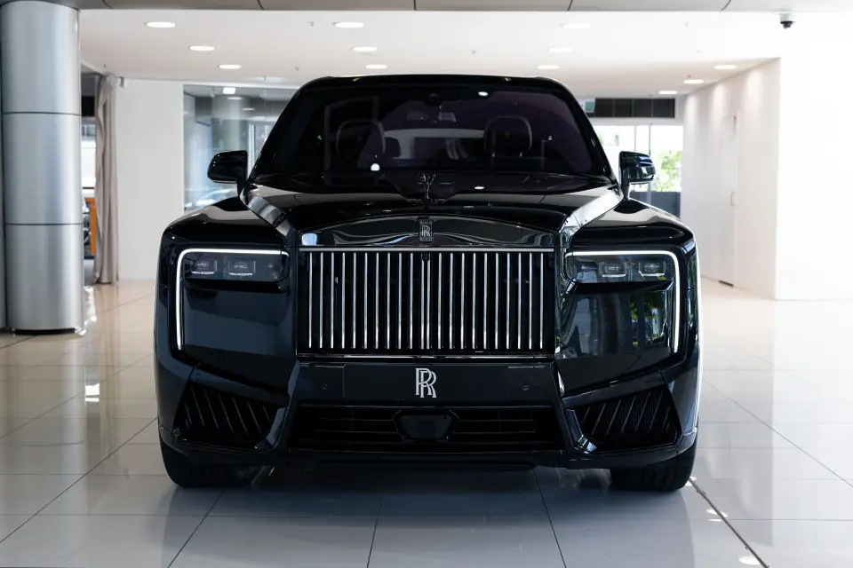 Rolls Royce Cullinan Black Badge 2026 Блог