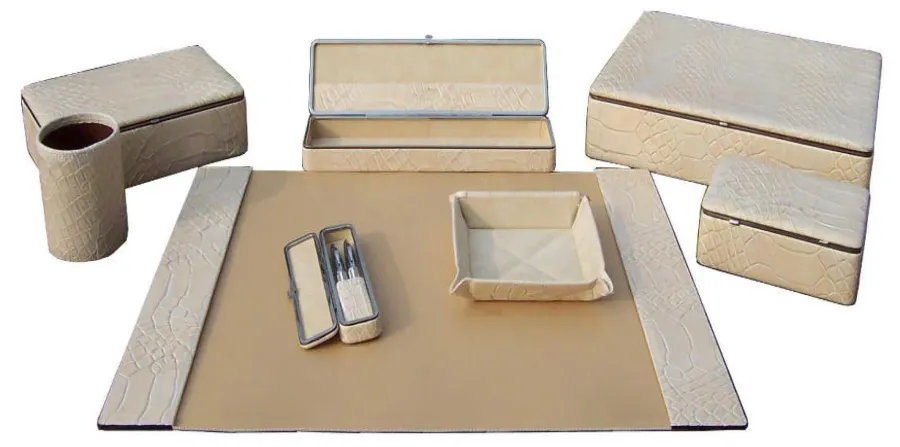 Оригинален комплект за бюро