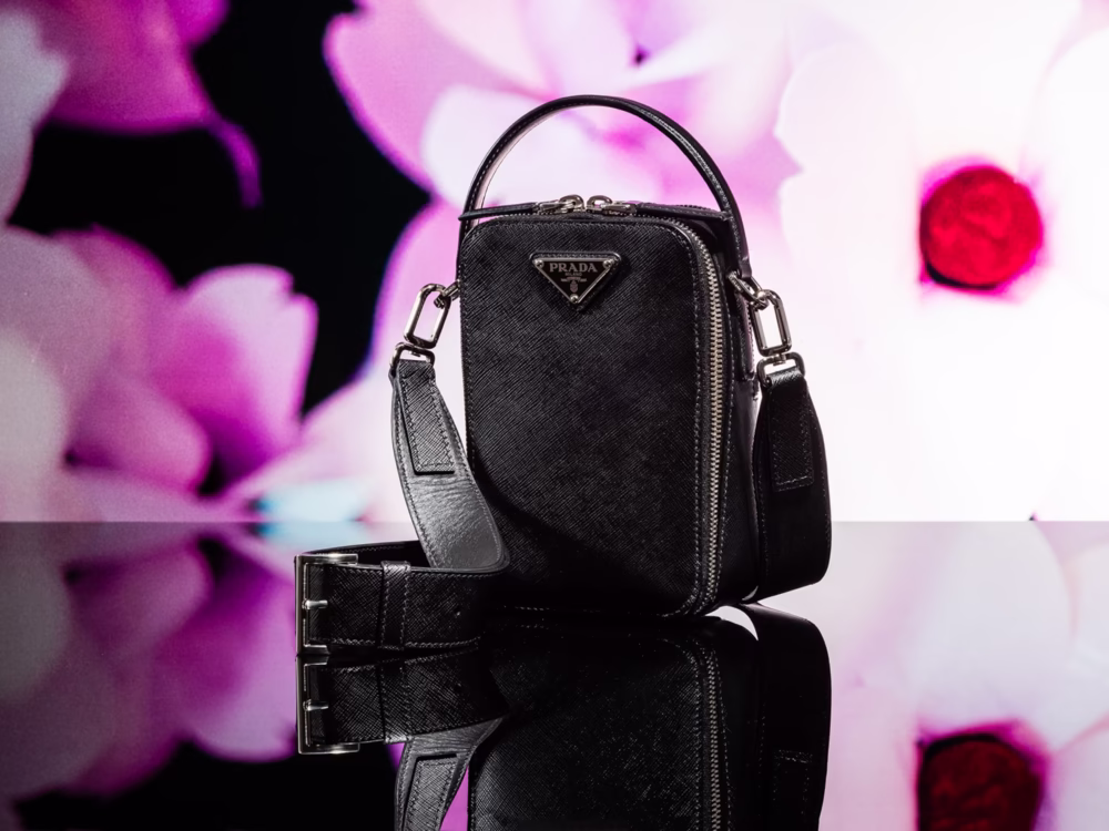 Prada Капсулна Колекция