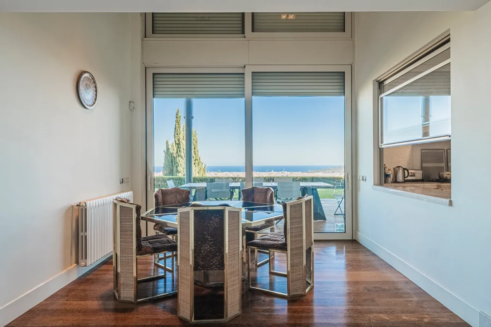 Barcelona Sothebys Недвижими имоти в Испания9