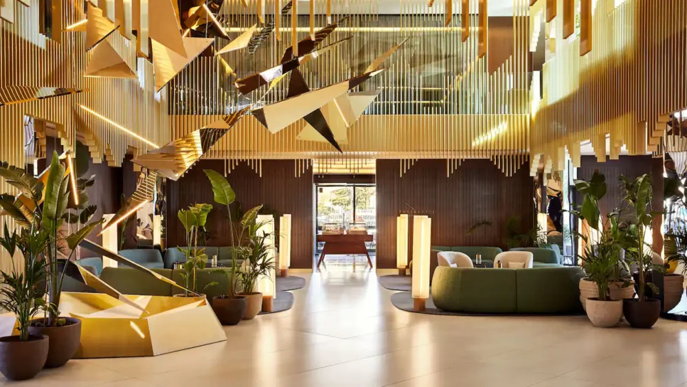 Инвестиране в хотели Grand Hayatt Barcelona