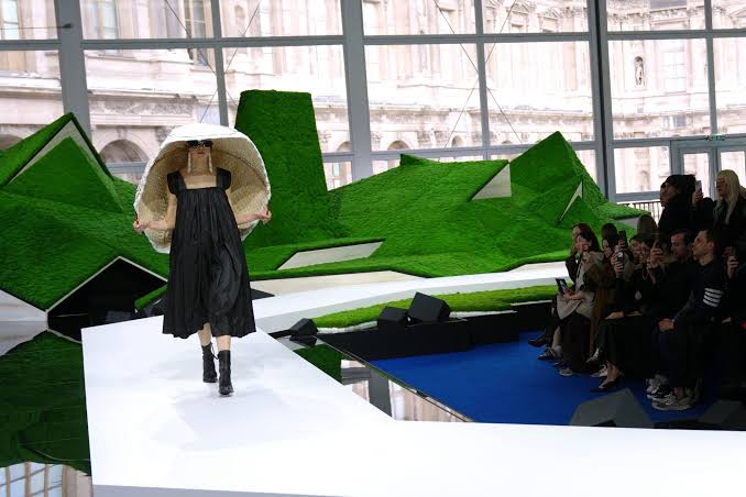 Зимно ревю Louis Vuitton